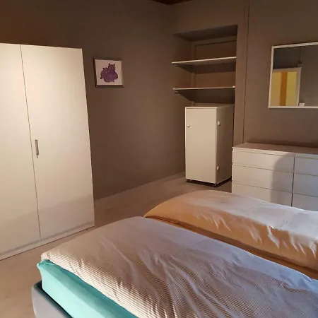 아파트 Casa Muffin 카노비오